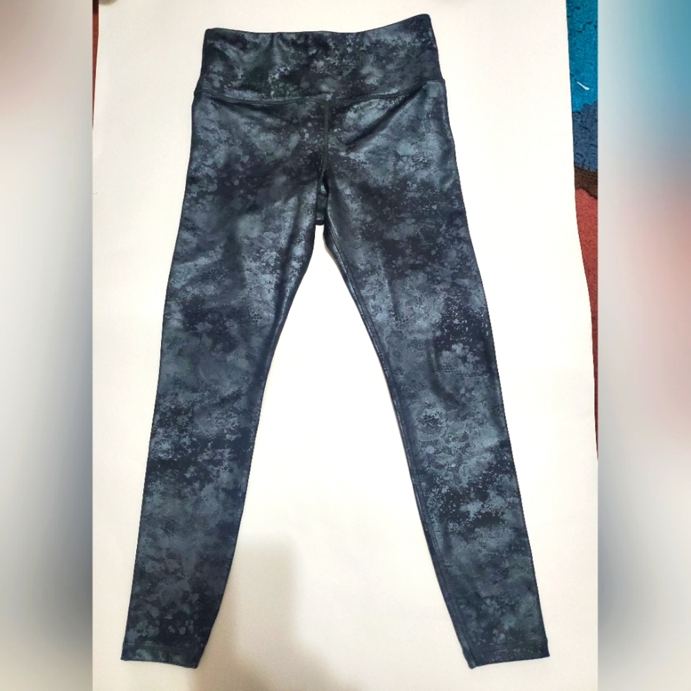 Athleta Elation Misty Lace Tight